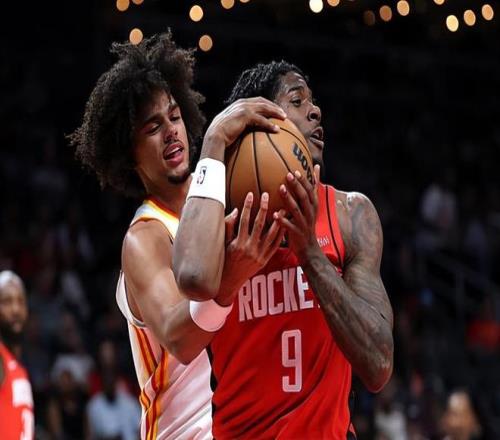 攻弱守强也就算了，关键是火箭锋线新秀真是一点进攻能力都没有