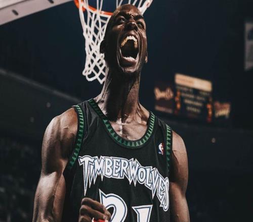 强如加内特选秀时也只是第5顺位，排他之前4人都是谁成就如何