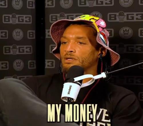 比斯利：进NBA第3年被会计坑了我帽科比当天发现银行1分钱都没了