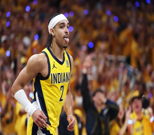 步行者GM：我们要内姆哈德带领球队他作为得分手需要更自信一些