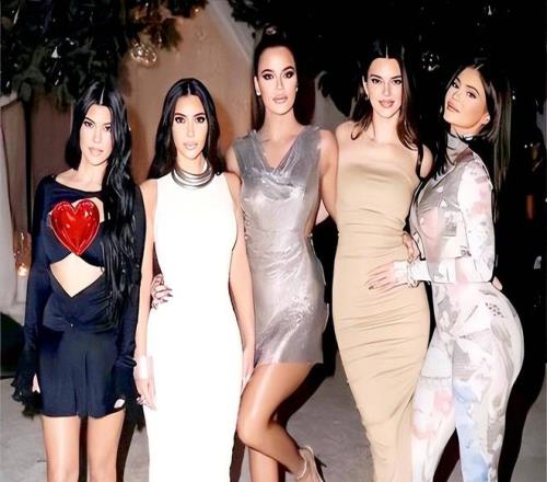 湖人队麻烦了！东契奇被金.卡戴珊看中，前NBA球员给出忠告