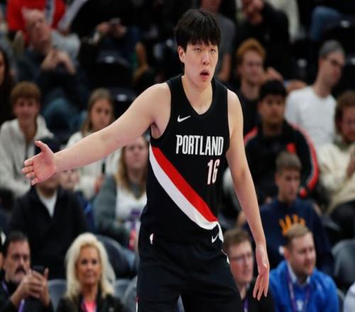 135名国际球员创纪录！老鹰成头号国际纵队瀚森所在开拓者排第2