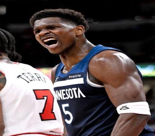 夺冠宣言，爱德华兹：别担心，我会为明尼苏达州带来总冠军的