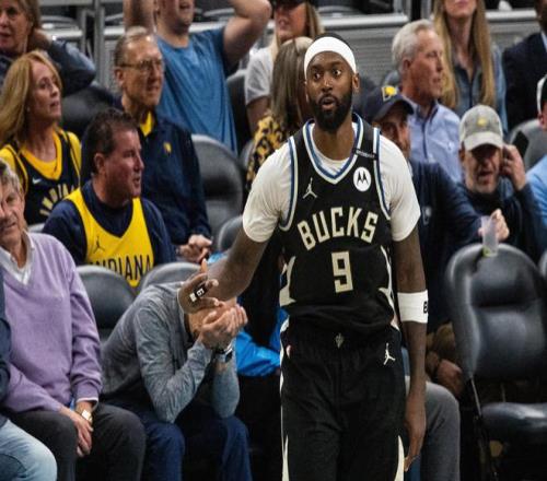 你认同吗波蒂斯：雄鹿拥有全联盟最强的板凳席