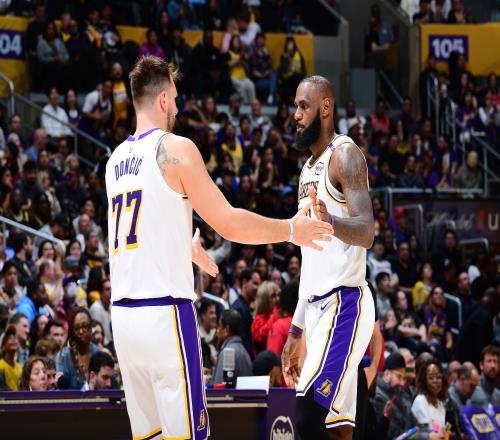 帕金斯：所有人和詹同队后都变更职业队友变詹黑的那是你的问题