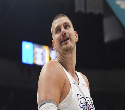 放弃3亿考辛斯：约基奇曾在顶薪续约前差点选择退役他TM疯了