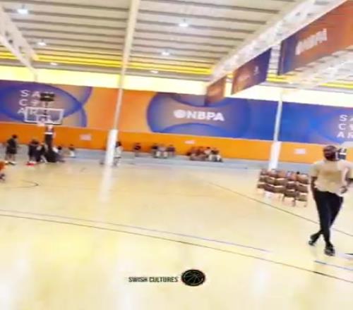 恢复不错！杰伦布朗球馆苦练投篮脚步