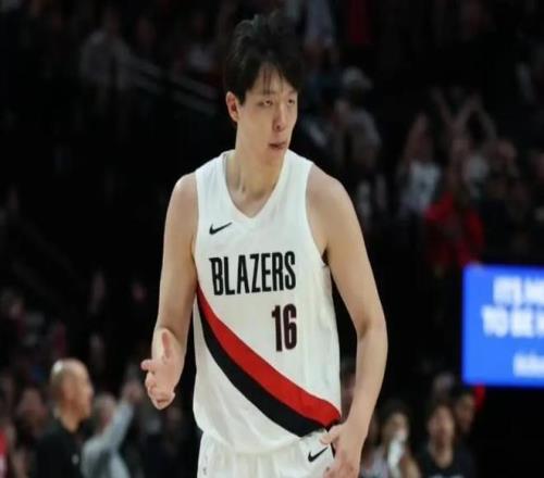 王仕鹏建议杨瀚森打发展联盟，现在每场5分钟，蹉跎1个赛季就废了