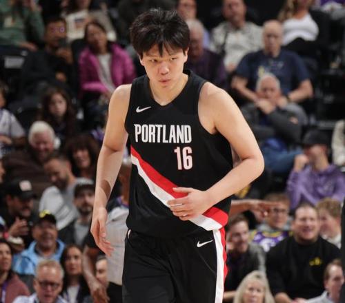 媒体人：杨瀚森NBA生涯得到6分，正式追平孙悦