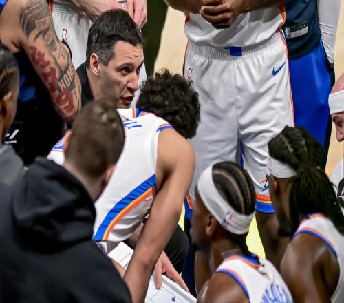 亚历山大：人们不了解教练和管理层幕后的付出他们理应获得认可