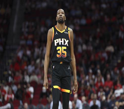 火箭和马刺对交易来KD持保守态度资产储备和阵容潜力是最大底气