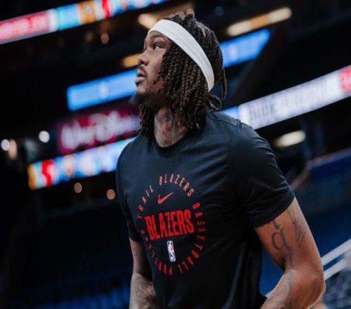 杨瀚森更没机会了开拓者官宣下放罗威为重返赛场进行体能调整