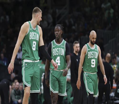 从选秀夜看交易市场：维金斯回勇士有现实可能开拓者会交易中锋