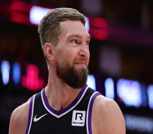 休赛期改换门庭盘点小萨潜在下家：和杜兰特互换&驰援灰熊活塞