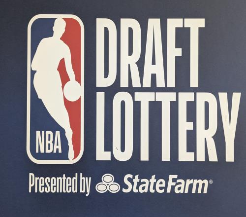 掀起高顺位签的交易狂潮马刺独行侠76人的特殊情况造就这种可能