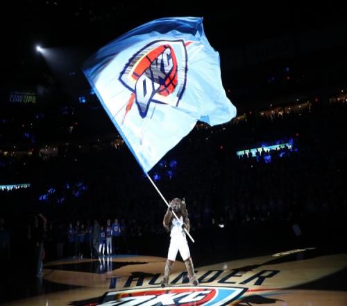 小市场球队的总决不够档次雷霆俄城这种羁绊才是NBA的根基所在