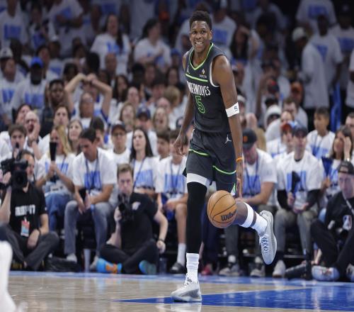 分析战术犯规抹杀了绝平球的可能联盟该修改规则禁止这种做法