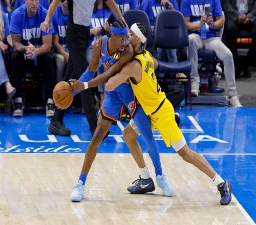 ESPN专家：哈利表现低迷只是G1命中关键球G2更能反应系列赛走势