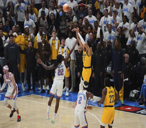 坚韧！逆转之王步行者抗压47分59秒雷霆撤双塔摆五小自毁长城