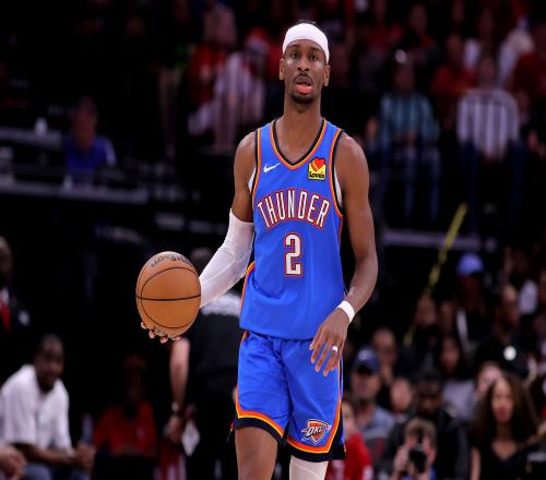 HoopsHype评常规赛奖项：约基奇最佳关键球员&哈登三阵&阿门一防