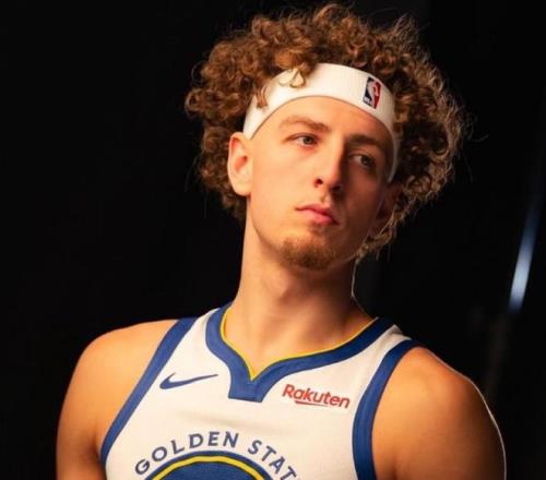 官方：勇士已执行波杰姆斯基2627赛季球队选项