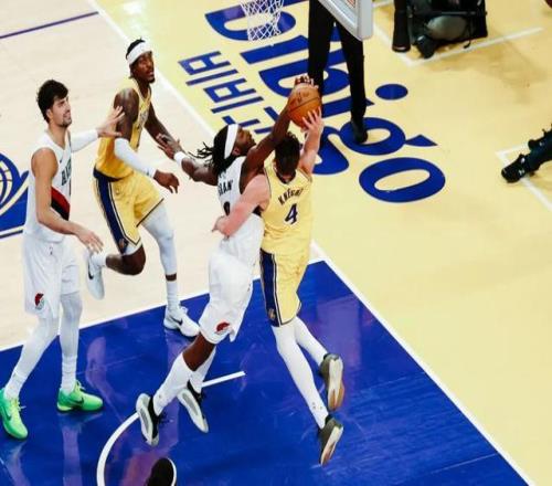 NBA开拓者122108击败湖人，杨瀚森1分1板，里夫斯空砍41分