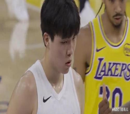 扶正杨瀚森+下放罗威！开拓者狂胜残阵湖人，内线轮换基本敲定！