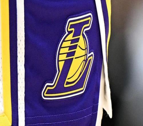 NBA董事会正式批准马克沃尔特收购湖人的交易