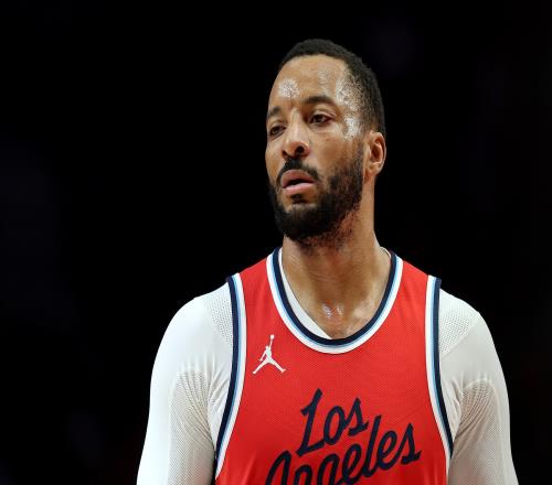 讨论TA评“赛季惊喜阵容”：鲍威尔祖巴茨领衔一阵基迪入选二阵