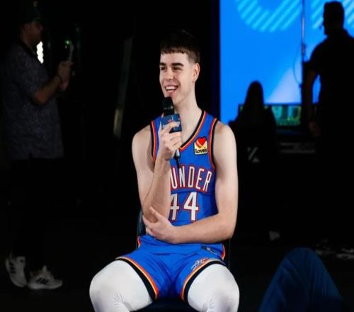 再度赛季报销雷霆后卫确诊睾丸癌，又要休养！