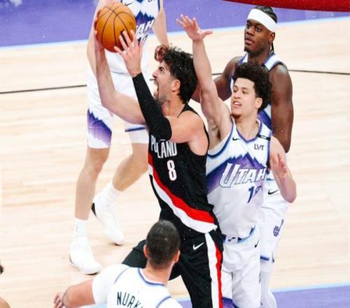 NBA开拓者136134险胜爵士，杨瀚森2分，马尔卡宁32分5板，霍勒迪27分5板8助