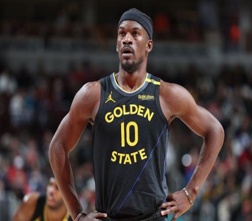 手感火热！巴特勒12中9得到21分5篮板5助攻