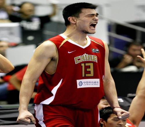 KG:00年奥运美国队打赌 隔扣姚明给100万 但姚明把我们教训了