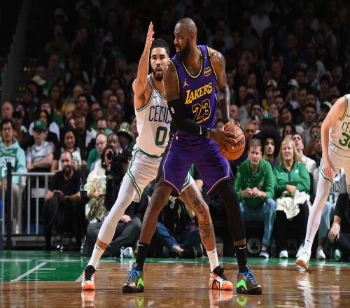 湖人VS绿军述评：仨探花出题的摸底考试77和小里在顶端局被点烂