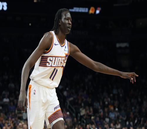 布登:波尔-波尔各方面都自信 他有独特技术 防守端也能帮助我们