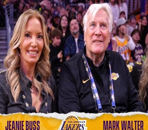 官宣，NBA批准交易！巴斯家族结束46年湖人王朝！