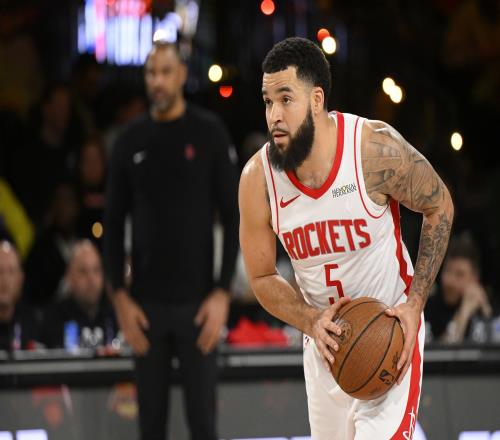 贝弗利谈火箭本季的成功:GM&乌度卡&范乔丹&医疗团队是四功臣