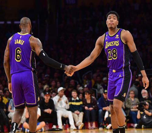 火力全开！湖人上半场狂轰78分创球队本赛季的半场得分新高