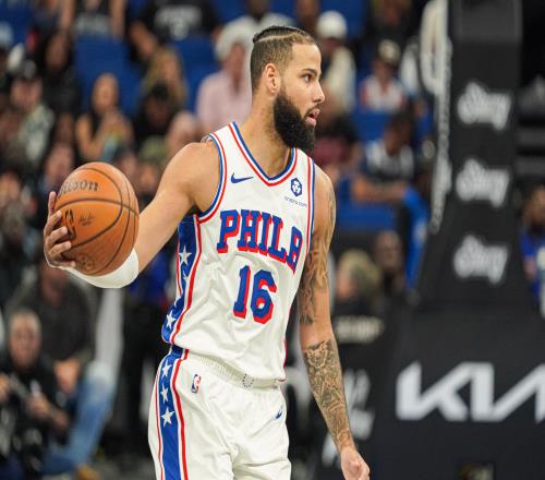 分析球员估值有独特理解凯莱布马丁交易评级：独行侠C76人A