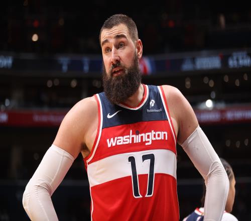 分析福克斯交易后续瓦兰丘纳斯交易评级：国王B+奇才B+