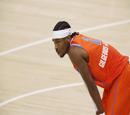 雷霆大胜雄鹿亚历山大：我们以正确方式打球打出了自己的风格