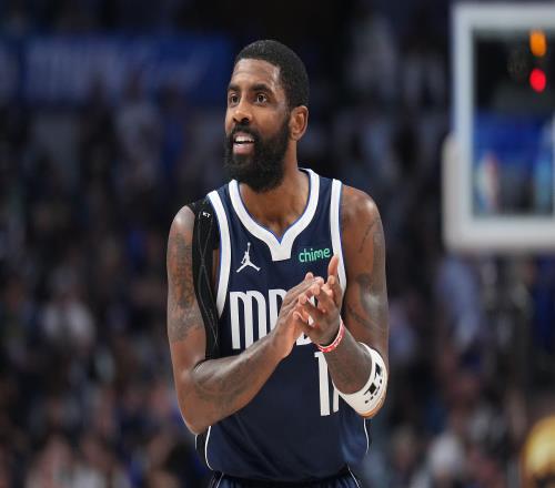 下赛季4400万球员选项!Stein:欧文仍有望在夏天达成多年续约