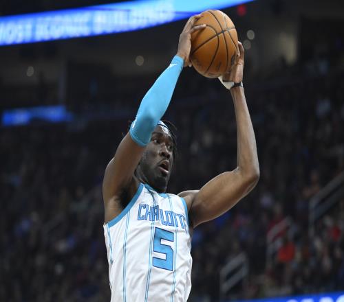 分析湖人截止日好运仍在延续马威交易评级：湖人B黄蜂B