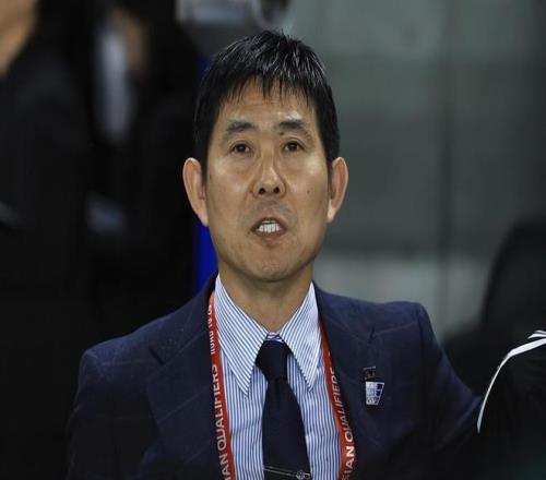 步步为营出成果：日本旅欧队员齐开花，9人有机会踢上欧冠赛事