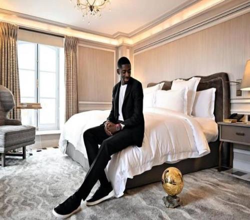 把拿金球奖比作一个动作登贝莱：18年对热刺的一条龙进球