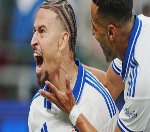 个人欧冠首球，巴萨名宿拉尔森之子在欧冠正赛首秀中为哥本哈根进球