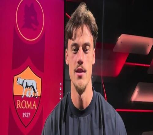 斯维拉尔：球迷一直提醒我们，罗马德比是一年最重要的比赛