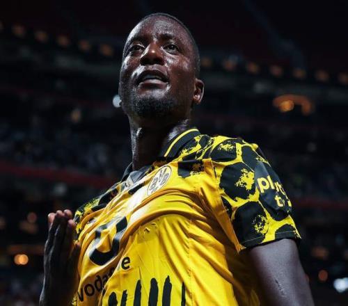 巴萨盯上29岁欧冠金靴：接班莱万身价4500万多特想卖1亿