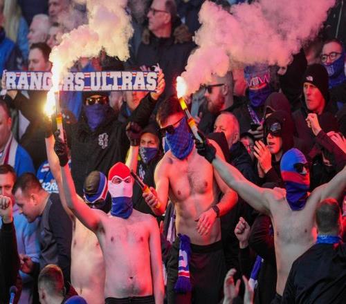 英媒：因球迷燃放烟火，流浪者被欧足联罚款20000欧元