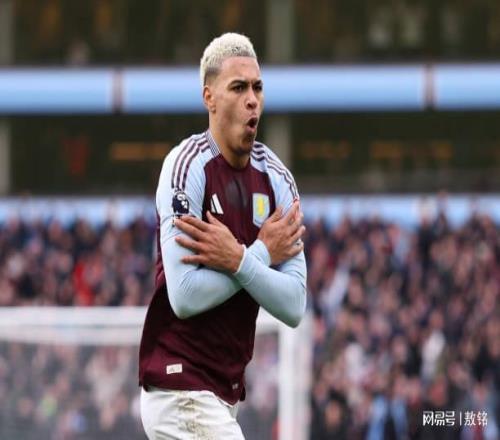 阿斯顿维拉队中瑰宝一个接一个被卖掉财政为什么那么困难